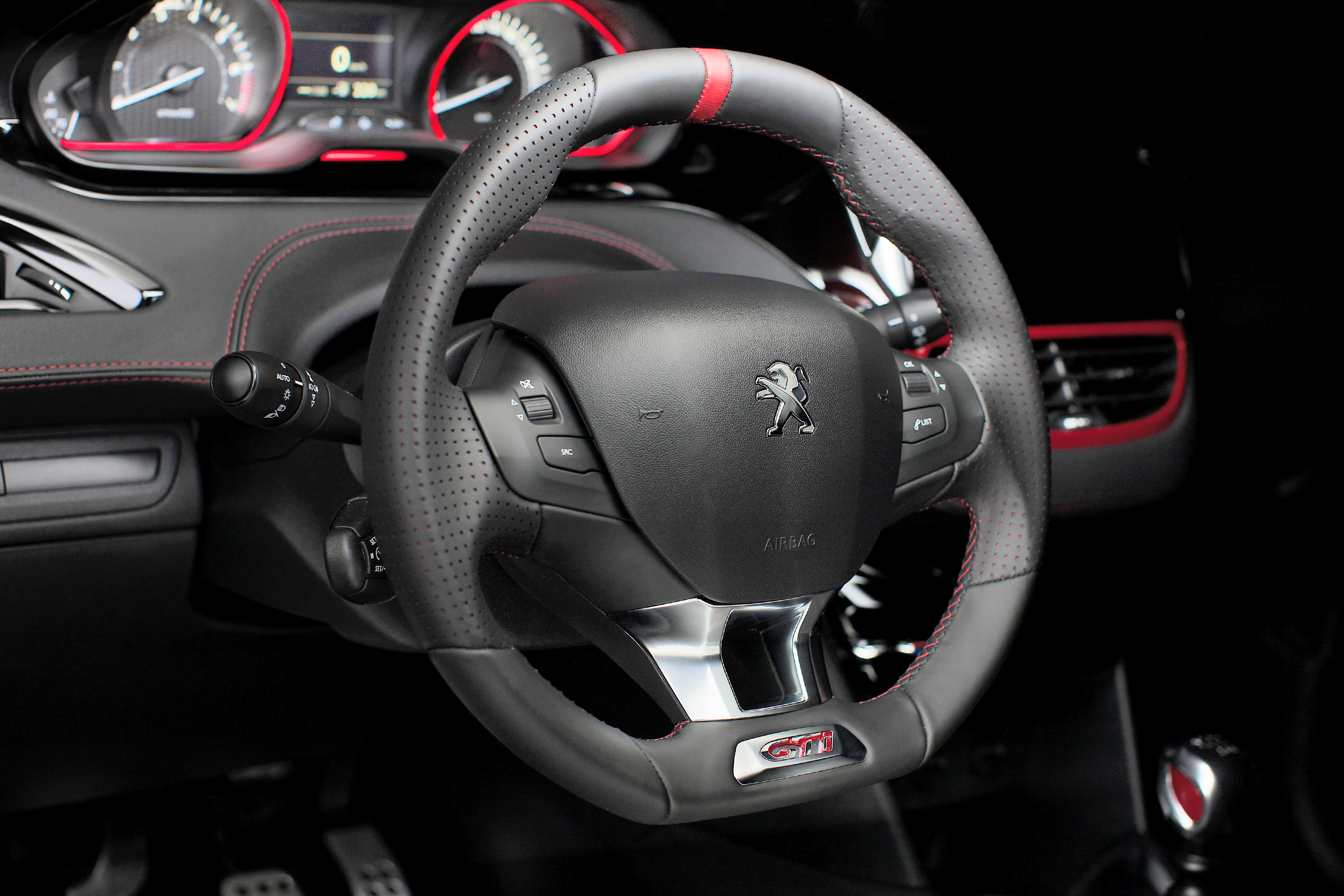 Peugeot 208 Gti Mit 200 Ps Billigstautos Com Billige