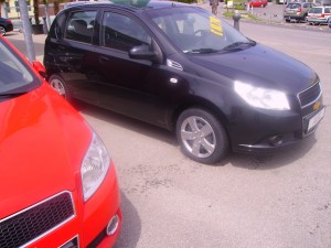 chevrolet-aveo-schwarz