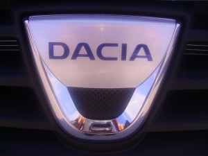 dacia-sandero-logo