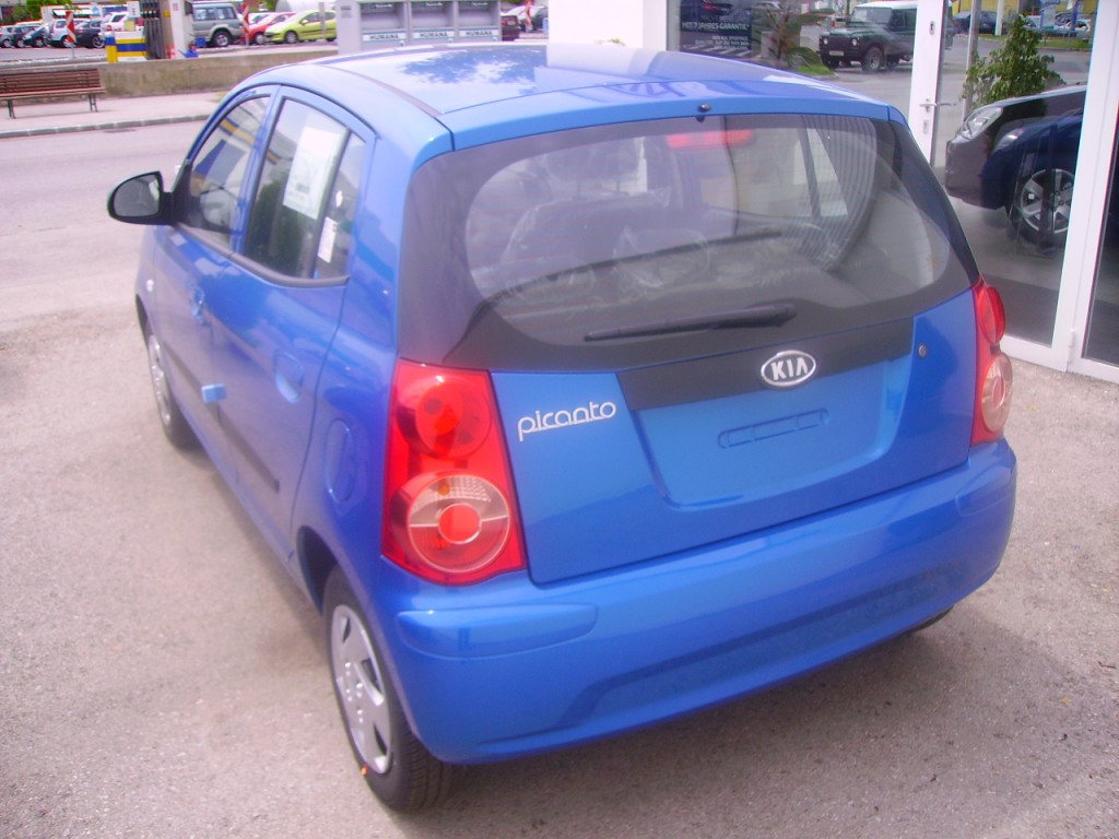 kia-picanto-heck