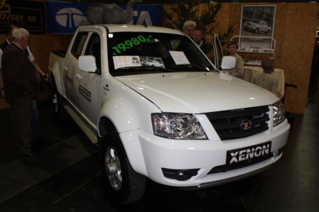 tata-xenon-4x41