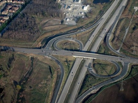 verruckte-autobahnkreuze