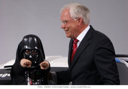 volkswagen-motorsport-prasentation-darth-vader-star-wars