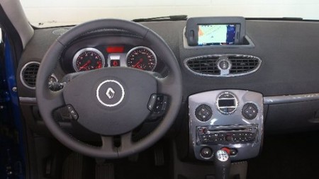 renault-clio-cockpit