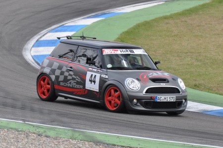 tuner-cup-tuner-grand-prix-hockenheim-mini-tuner-tuning-ac-schnitzer-motortuning-dunlop-sport-auto-zubehr-styling