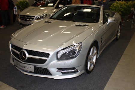 Motomotion Mercedes Benz SLS AMG Roadster