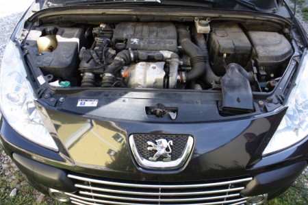 Peugeot 307 SW Motor Raum