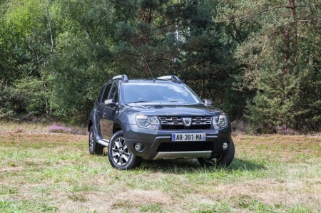 Dacia Duster neu Front