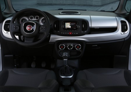 Fiat 500L Beats Edition Innenraum