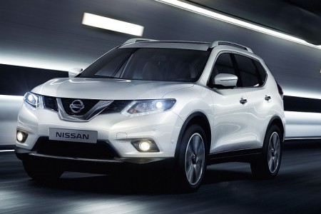 Nissan X-Trail weiss