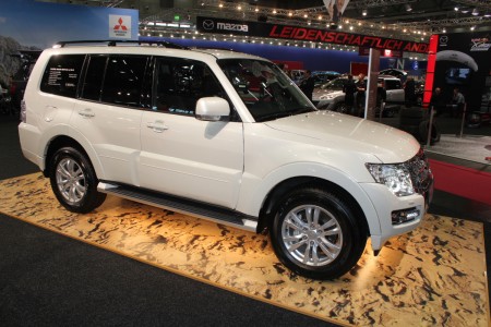 Vienna Autoshow 2015 Mitsubishi Pajero